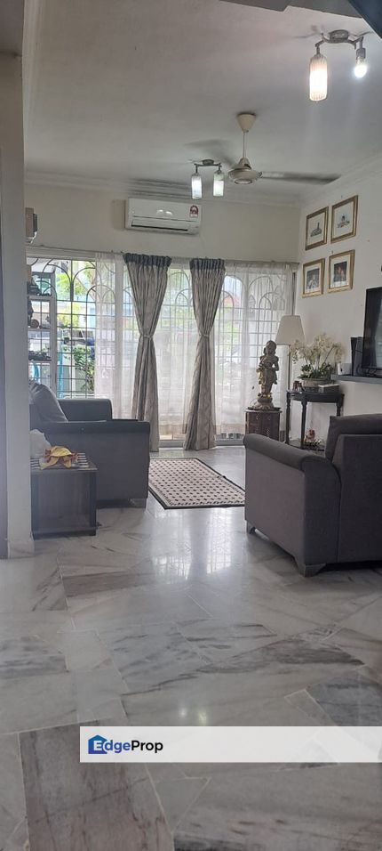 TK 2 Taman Kinrara 2 Sty House Kitchen Extended Well Kept Unit For Sale, Selangor, Puchong