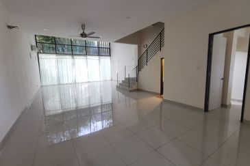 Reflexion Villa @ Puchong South 2.5 Sty Private Pool Villa Near 16 Sierra Seri Kembangan For Sale/Rent