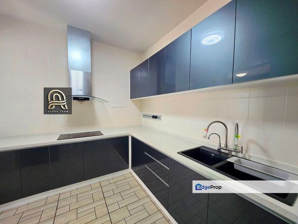 Taman Nadayu @ Kajang 2 Sty Fully Renovated Freehold 4 Room For Sale, Selangor, Kajang