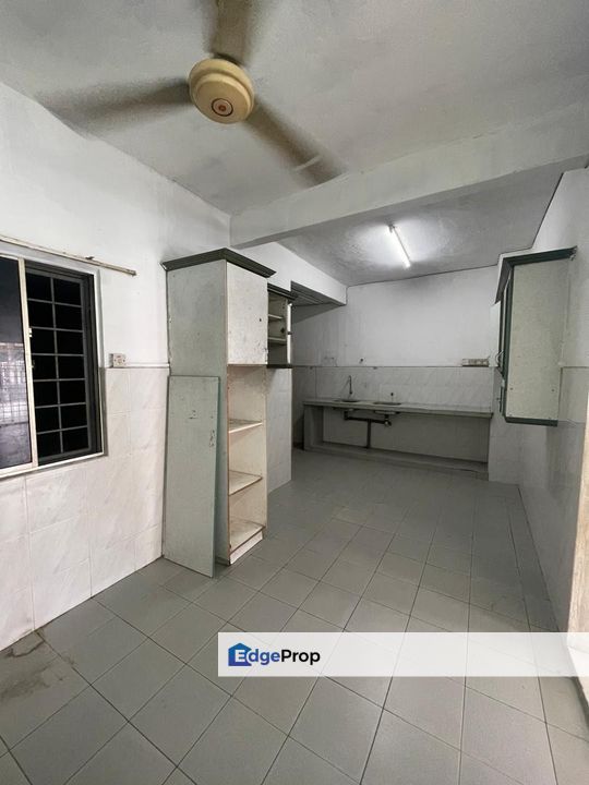 Taman Impian Ehsan Balakong 2 Sty Below MV 4R3B Non Bumi For Sale, Selangor, Balakong