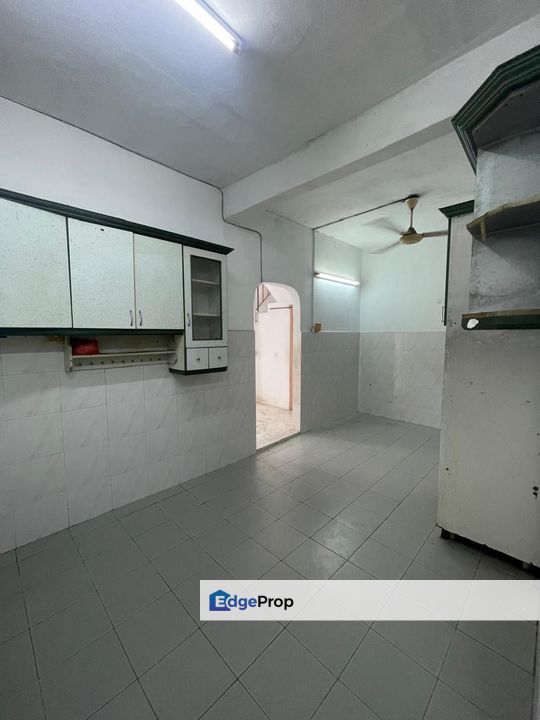 Taman Impian Ehsan Balakong 2 Sty Below MV 4R3B Non Bumi For Sale, Selangor, Balakong