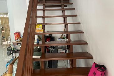 Taman Pinggiran Putra