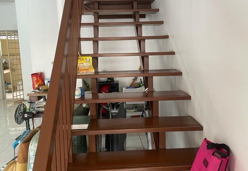 Taman Pinggiran Putra