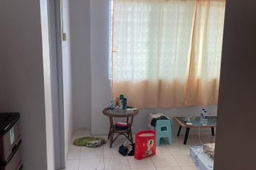 Taman Pinggiran Putra