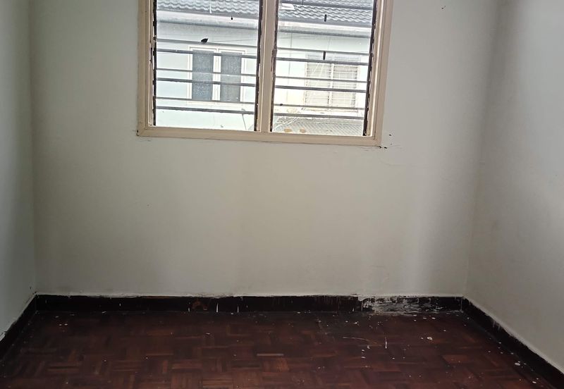 Taman Sri Subang PJS 10