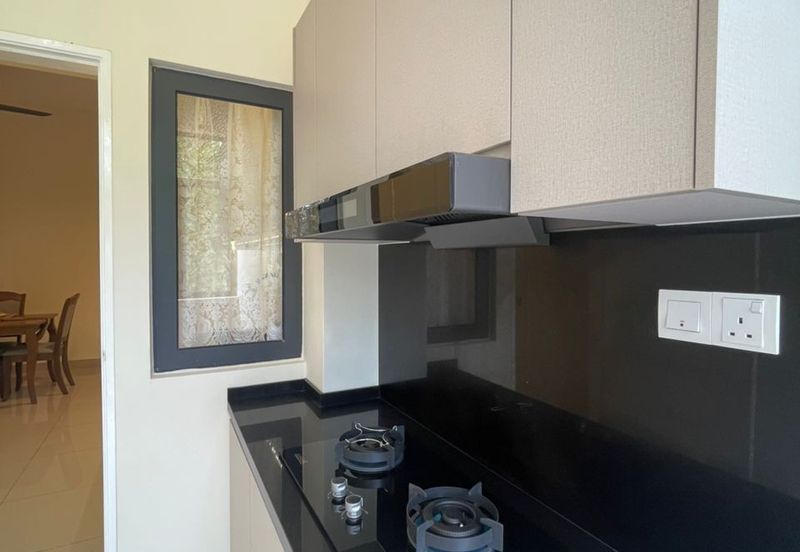 Crescent Park Townvilla