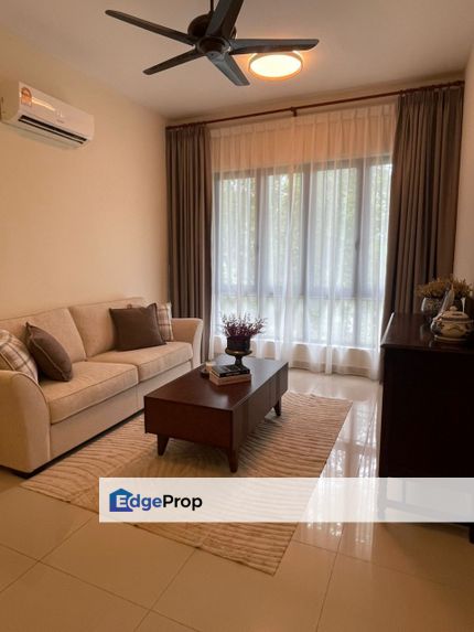 Crescent Park Townvilla Bangi 100% Refurbished Freehold Fully Furnished For Sale, Selangor, Bangi