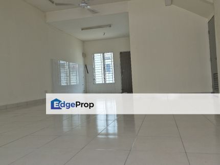 Davina Laman Kenangan Nilai Impian 2 Sty House 22x75 Freehold 4R3B Well Kept Unit For Sale, Negeri Sembilan, Nilai