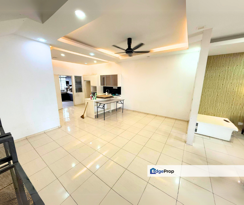 Alam Sanctuary 2 Sty House Seri Kembangan Gated & Guarded 22X75 Well Kept Unit For Sale, Selangor, Puchong South