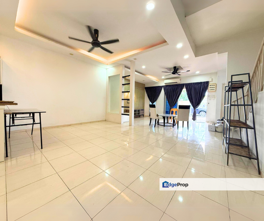 Alam Sanctuary 2 Sty House Seri Kembangan Gated & Guarded 22X75 Well Kept Unit For Sale, Selangor, Puchong South