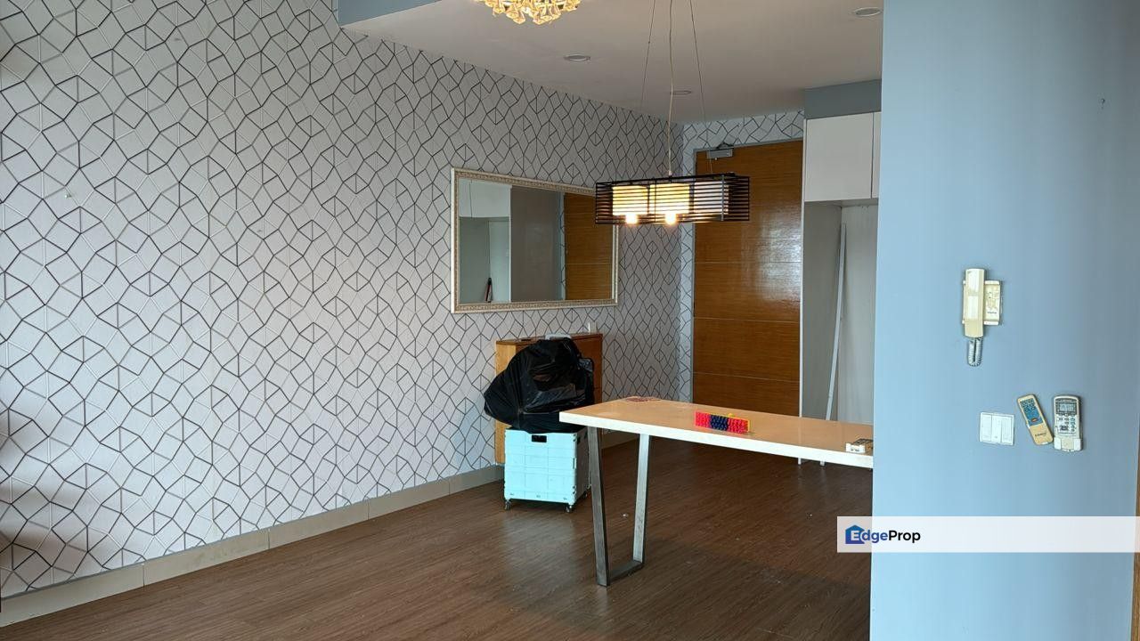 The Leafz @ Dedaun Salak Selatan Freehold Cheras Renovated Well Maintained Unit For Sale, Kuala Lumpur, Salak Selatan