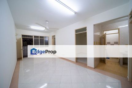 Mentari Court Petaling Jaya Walking Distance to KTM Setia Jaya Well Kept Unit For Sale, Selangor, Bandar Sunway