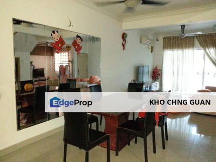 Taman Puchong Utama , Puchong 22X75 House 4R3B Kitchen Extended with CF  Kitchen Cabinet Wardrobe , Selangor, Puchong