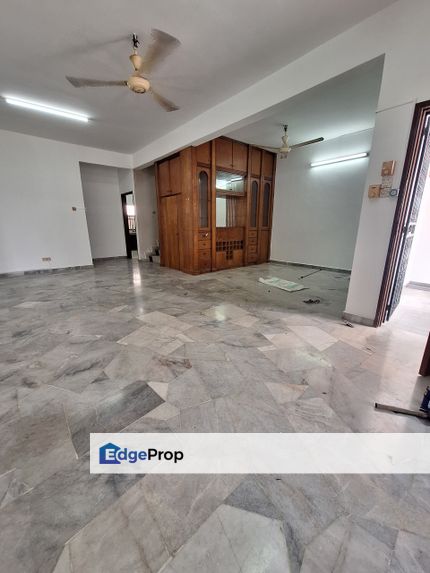 Taman Bukit Mewah Kajang 2 Storey 22x75 Kitchen Extended 4R3B Well Kept House For Sale, Selangor, Kajang