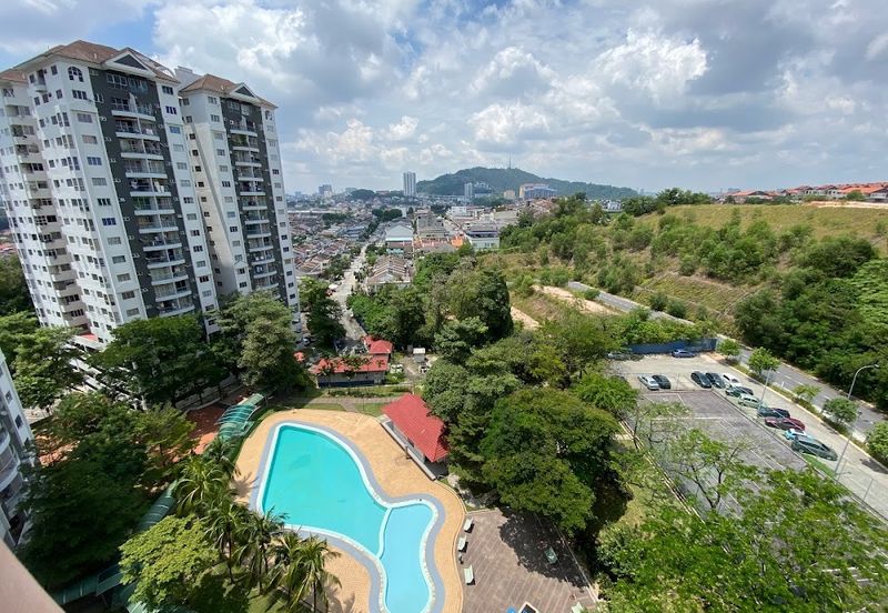 Awana Puri Condominiums