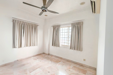 Awana Puri Condominiums