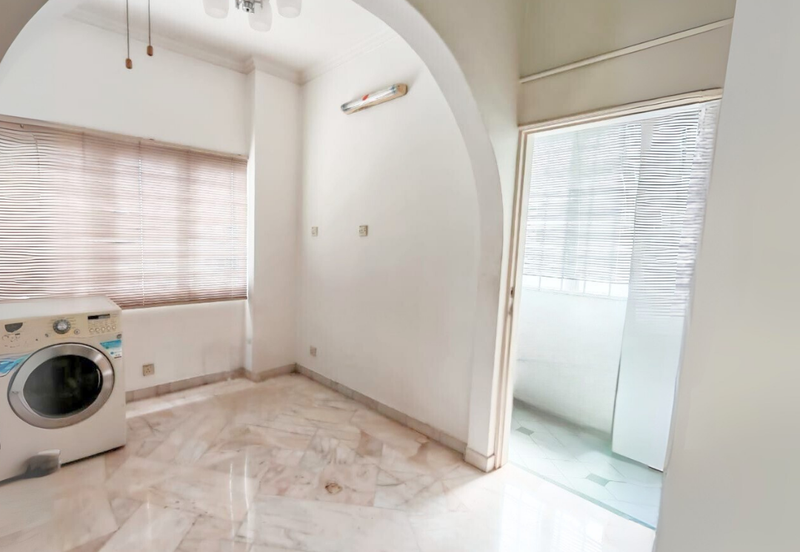 Awana Puri Condominiums