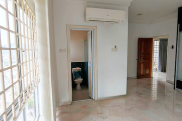 Awana Puri Condominiums