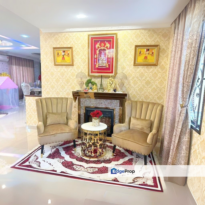 AP6 Aman Perdana Klang Bungalow 2 Sty Freehold Fully Renovated Fully Furnished For Sale, Selangor, Klang