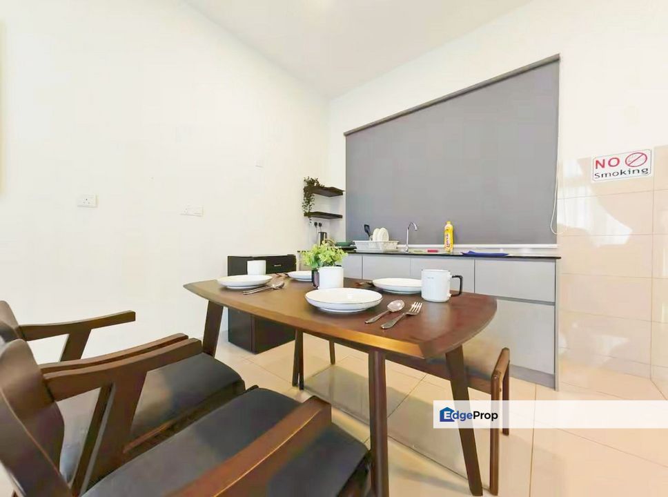 The Apple Residence Melaka Duplex Unit Freehold Airbnb Hot Location Seaview For Sale, Melaka, Melaka Raya