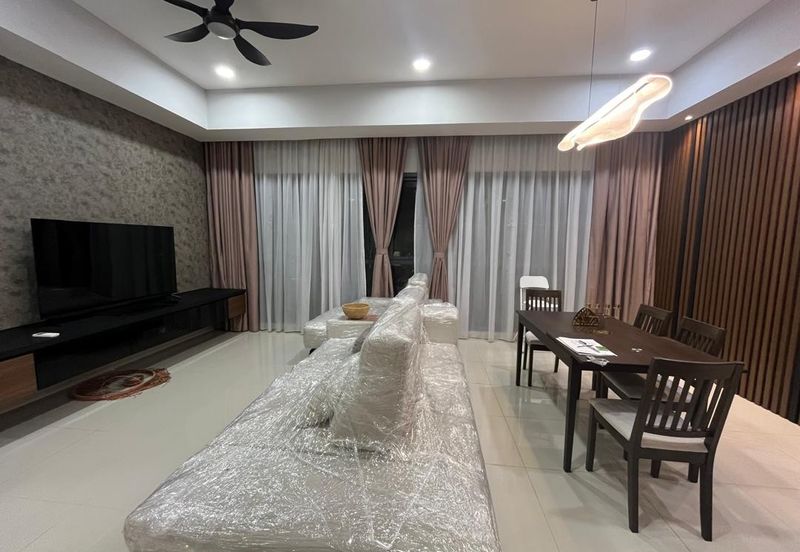 Dianthus @ Tropicana Gardens