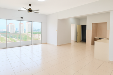 Beverly Tower @ Plaza Medan Putra