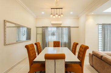 Taman Tasik Semenyih (Lake Residence)