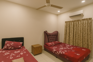 Taman Tasik Semenyih (Lake Residence)