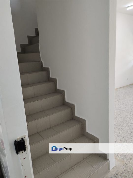 Taman Klang Utama 2 Sty House Freehold Well Kept Unit For Sale, Selangor, Klang