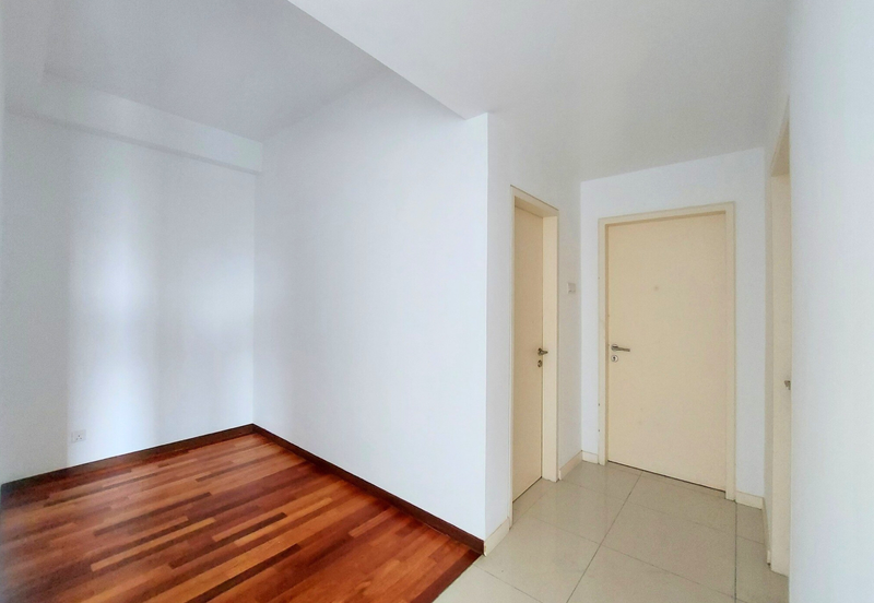 Renai Jelutong Residences