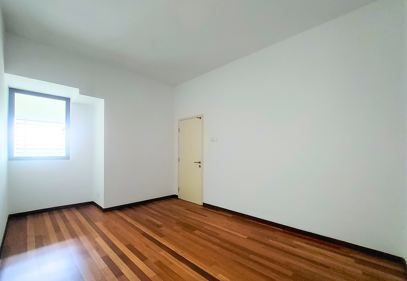 Renai Jelutong Residences