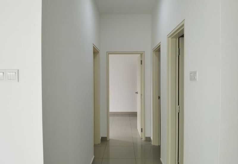 Galleria 2 @ Equine Park