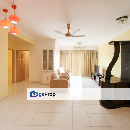 Villa Pavilion @ Bukit Serdang Freehold Corner Lot Low Price High Value Purchase For Sale, Selangor, Seri Kembangan
