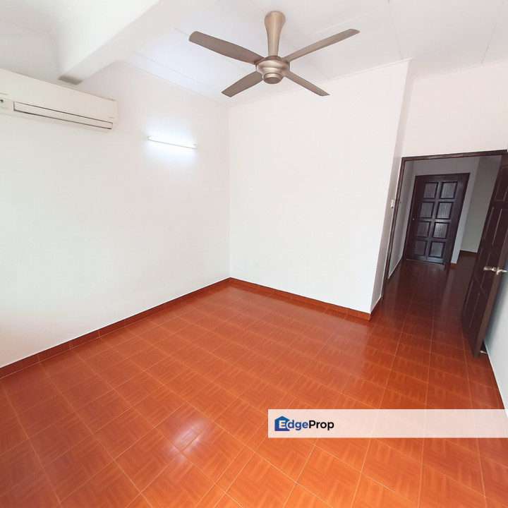Happy Garden @ Jalan Klang Lama 2 Sty Freehold Open Facing Renovated For Sale+, Kuala Lumpur, Kuchai Lama