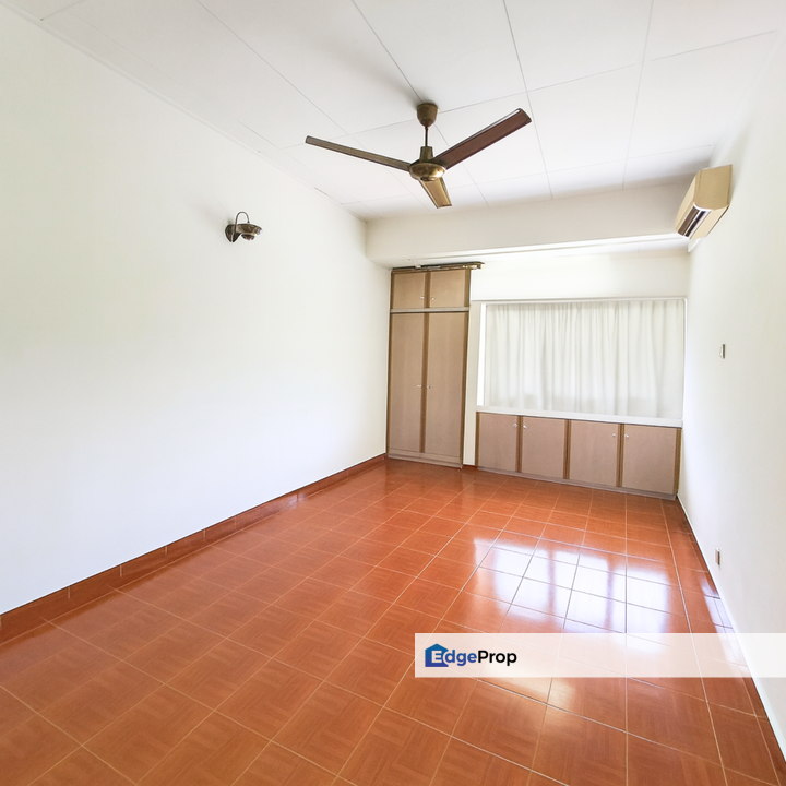 Happy Garden @ Jalan Klang Lama 2 Sty Freehold Open Facing Renovated For Sale+, Kuala Lumpur, Kuchai Lama