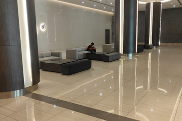 28 Boulevard (28 BLVD)