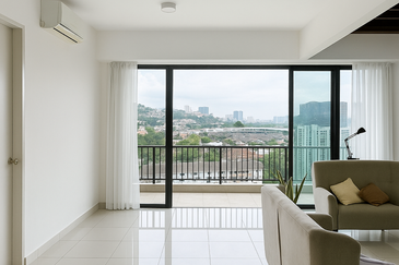 28 Boulevard (28 BLVD)