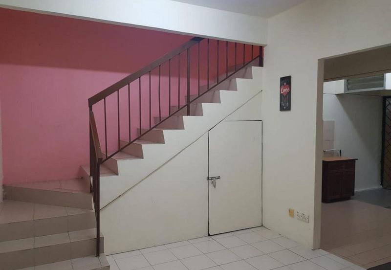 La Cottage Taman Putra Perdana