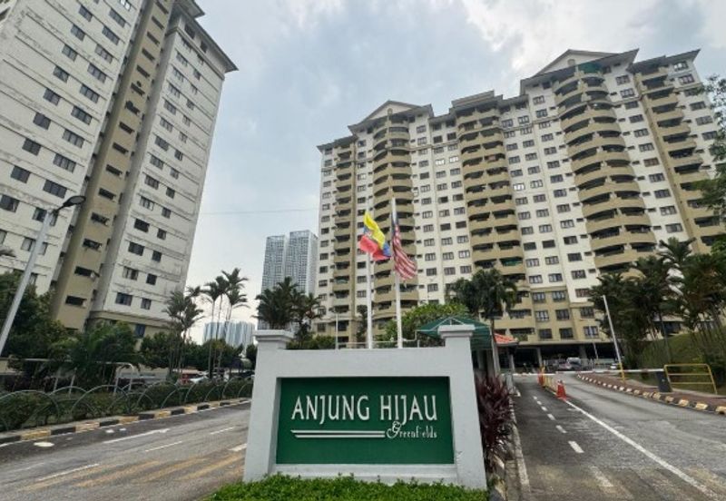 Anjung Hijau (Greenfield Apartment)