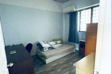 Anjung Hijau (Greenfield Apartment)