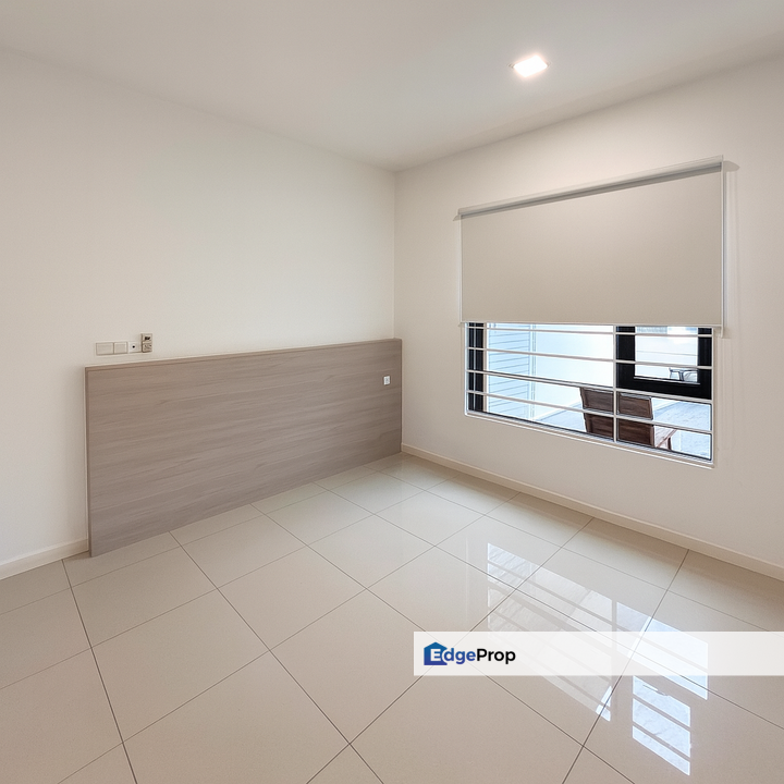 Sunway Montana @ Desa Melawati 1.5 Sty Ground Floor Corner Unit Freehold For Sale, Kuala Lumpur, Taman Melawati