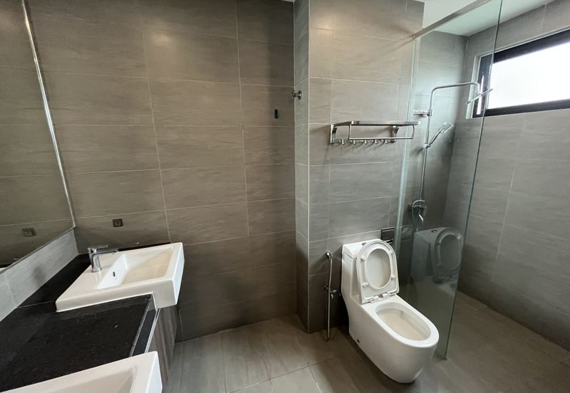 Tropical Villa Luxury Service Suites