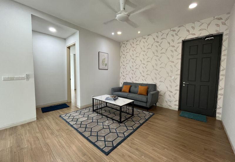 Tropical Villa Luxury Service Suites