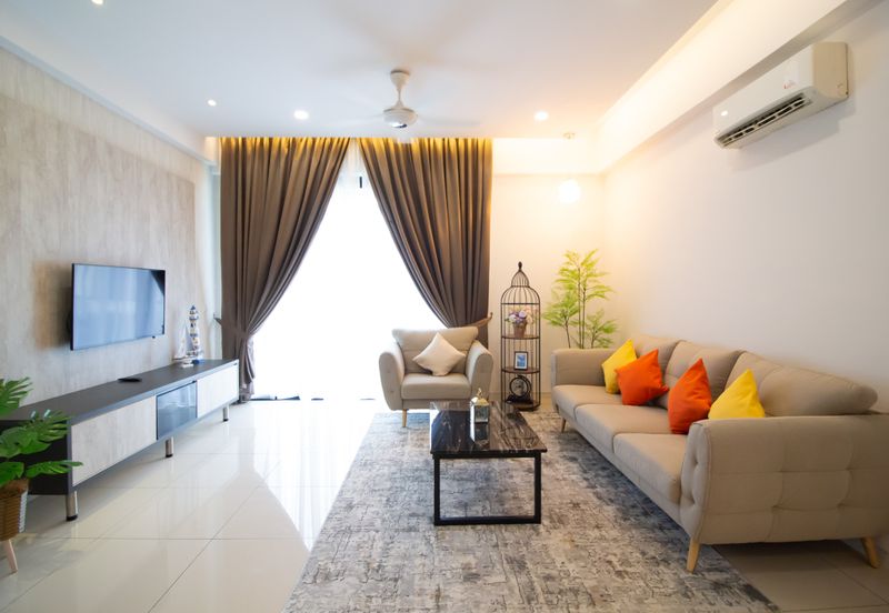 Tropical Villa Luxury Service Suites