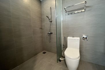 Tropical Villa Luxury Service Suites