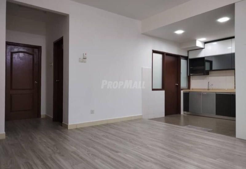 Villa Park Condominium