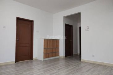 Villa Park Condominium