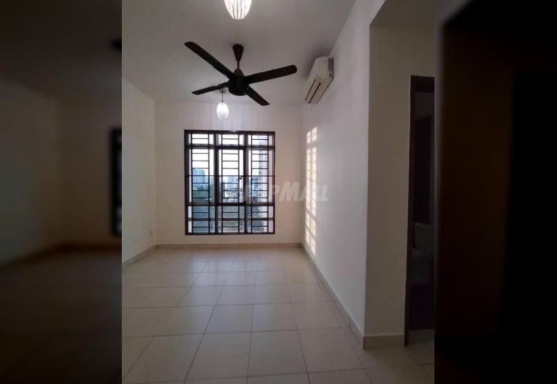 Villa Park Condominium