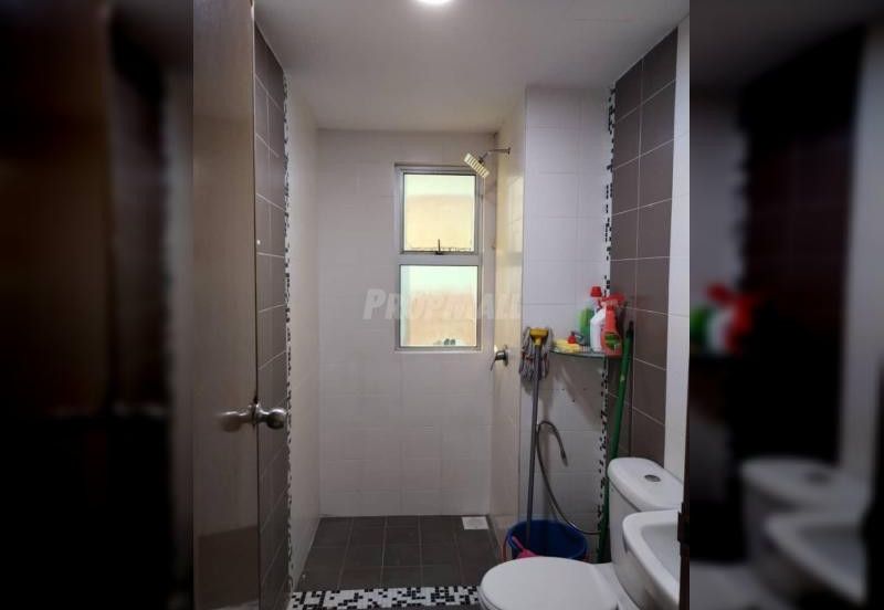 Villa Park Condominium