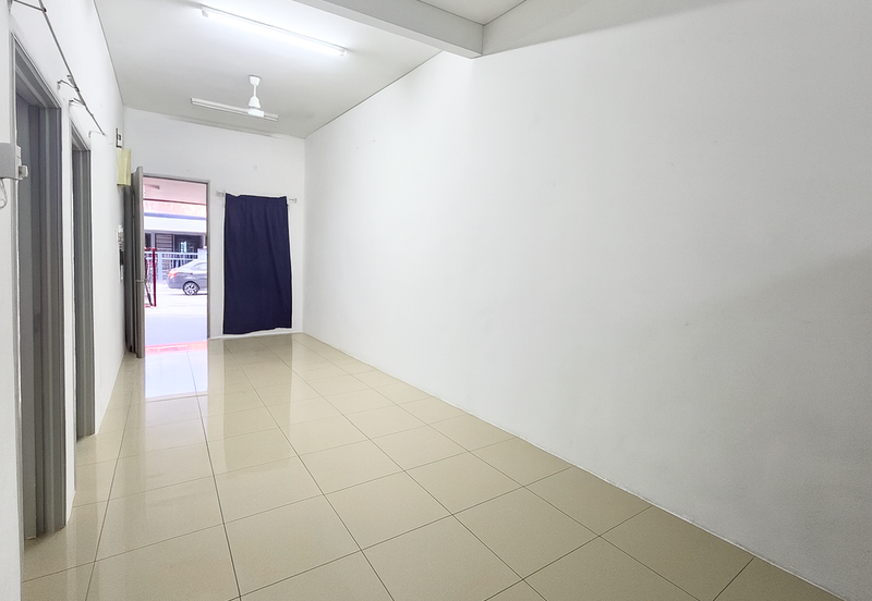 TAMAN BAYU INDERA, LUKUT